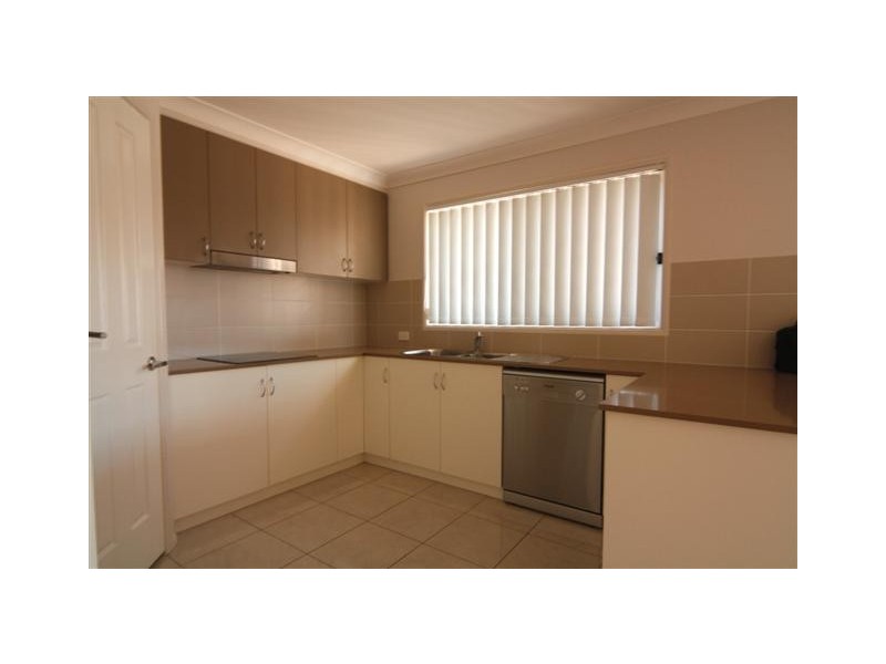 2A St Andrews Chase, Dalby QLD 4405