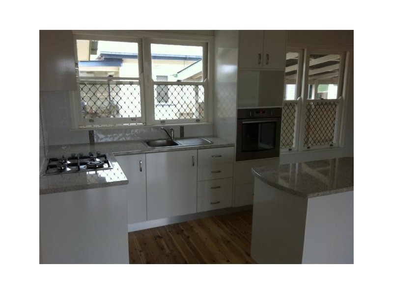 10 Curtis Street, Dalby QLD 4405