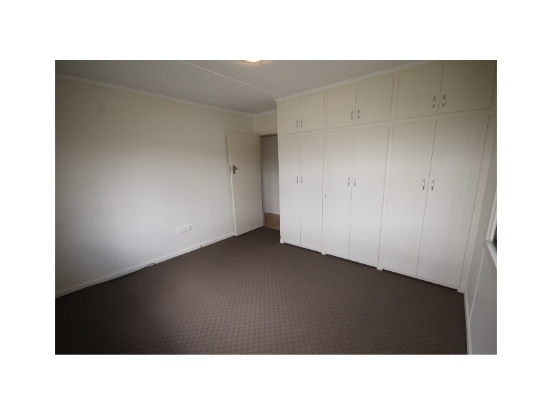 4 Bagot Street, Dalby QLD 4405
