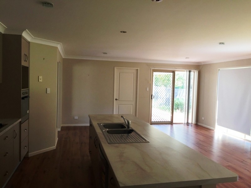 1/7 St Andrews Chase, Dalby QLD 4405