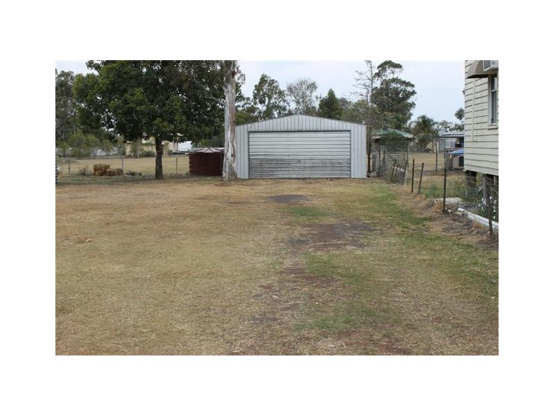 14 Horace Street, Dalby QLD 4405