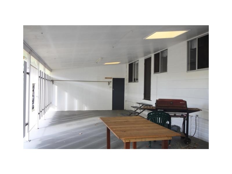 15 WREN STREET, Dalby QLD 4405