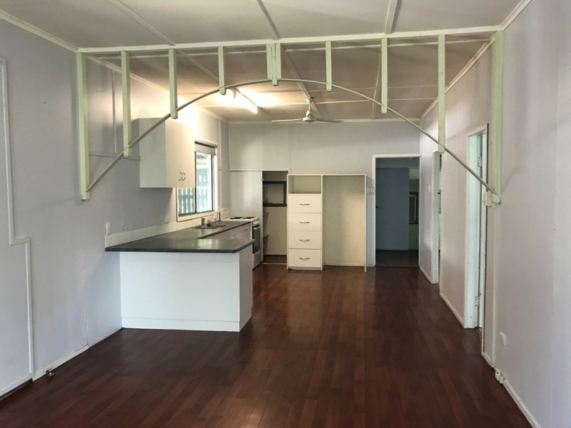 5 Walsh Street, Dalby QLD 4405