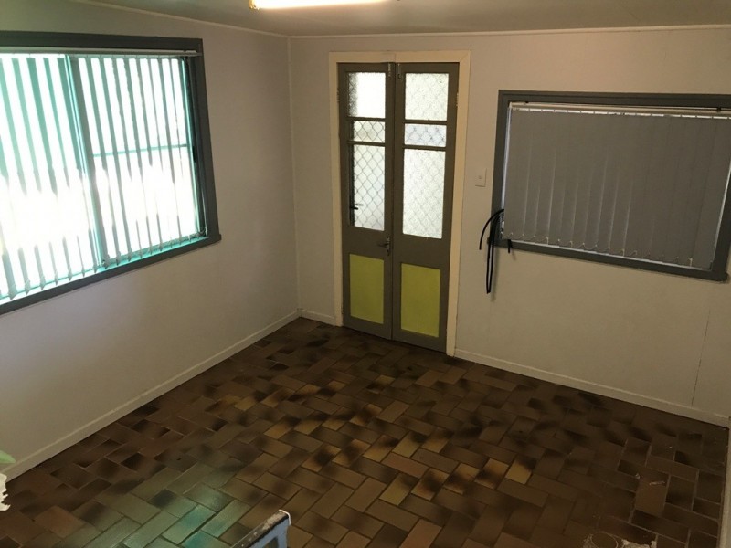 5 Walsh Street, Dalby QLD 4405