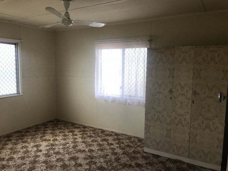 2/108 Edward Street, Dalby QLD 4405