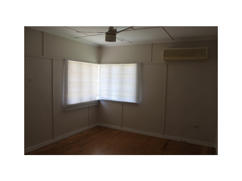 120 BUNYA STREET, Dalby QLD 4405