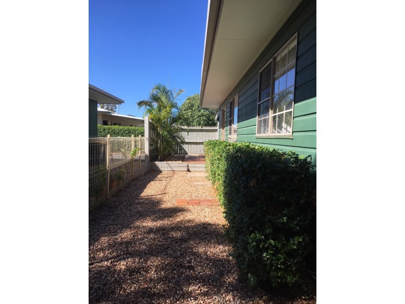 2/52 Bunya Street, Dalby QLD 4405