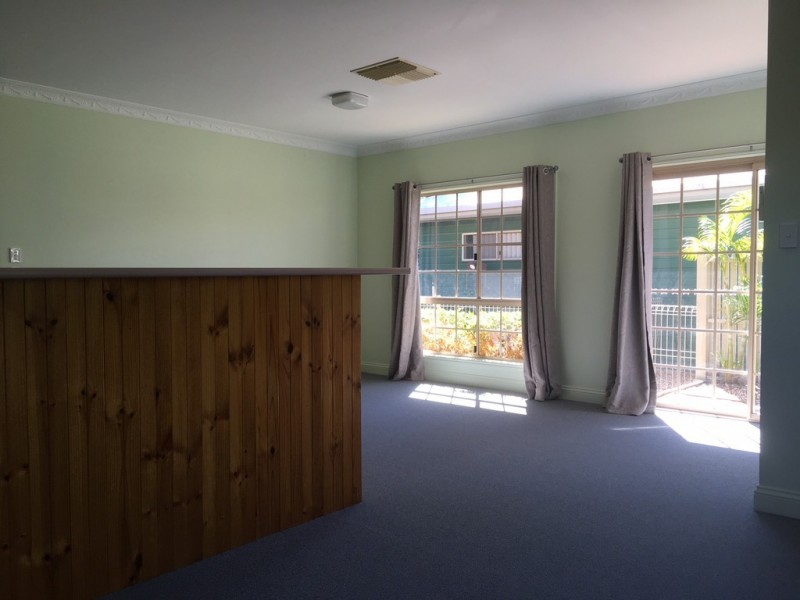 2/52 Bunya Street, Dalby QLD 4405