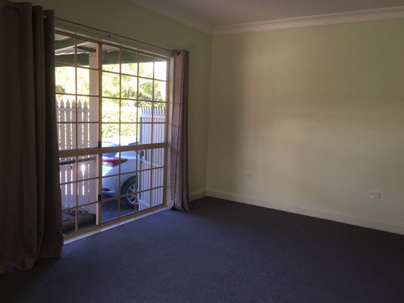 2/52 Bunya Street, Dalby QLD 4405