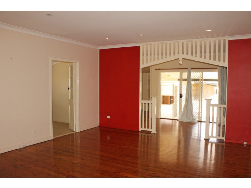 35 ALFRED STREET, Dalby QLD 4405