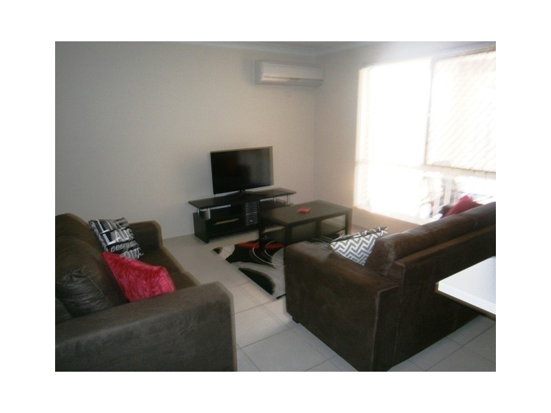 10 Gosden Drive, Dalby QLD 4405