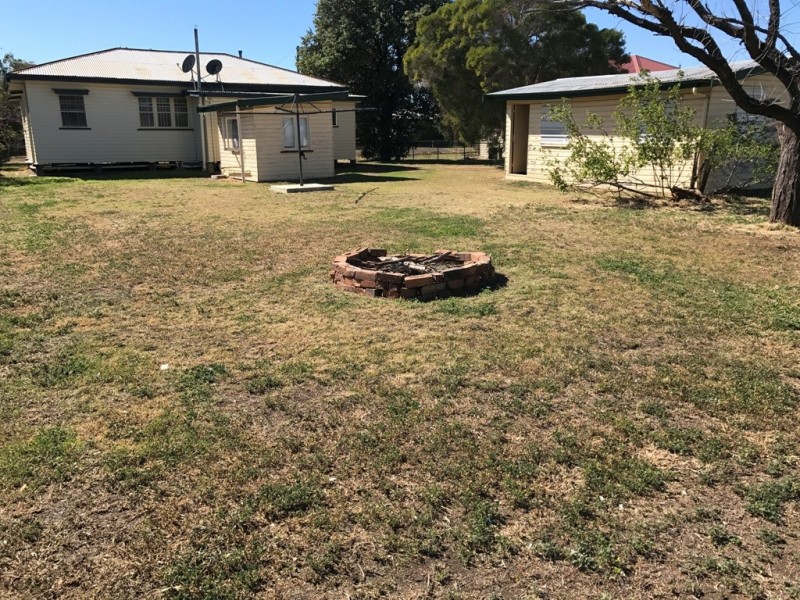 46 Palmer Street, Dalby QLD 4405