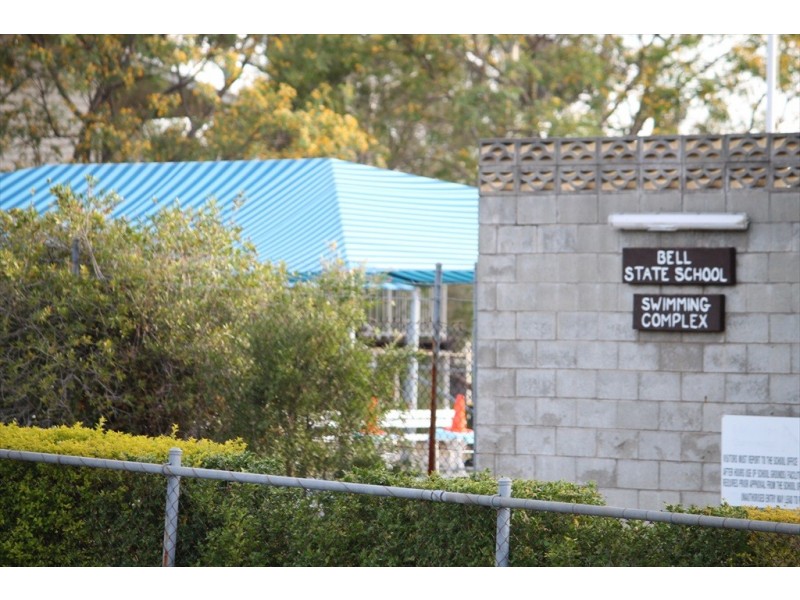 10 Campbell St, Bell QLD 4408