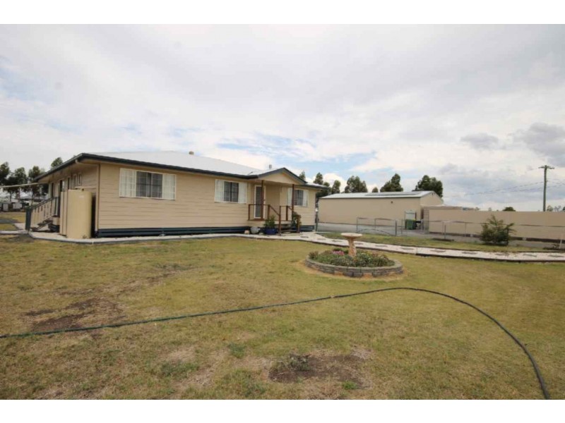 57 Southern Cross Drive, Dalby QLD 4405