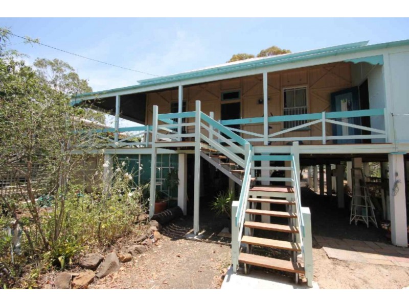 9 Blaxland Road, Dalby QLD 4405