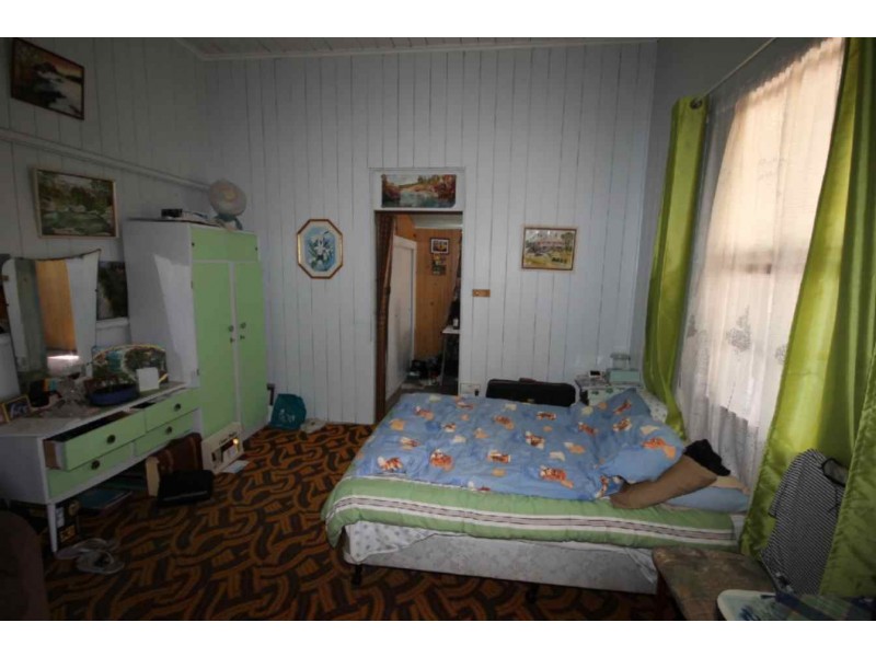 9 Blaxland Road, Dalby QLD 4405