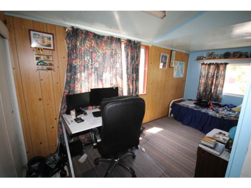 9 Blaxland Road, Dalby QLD 4405