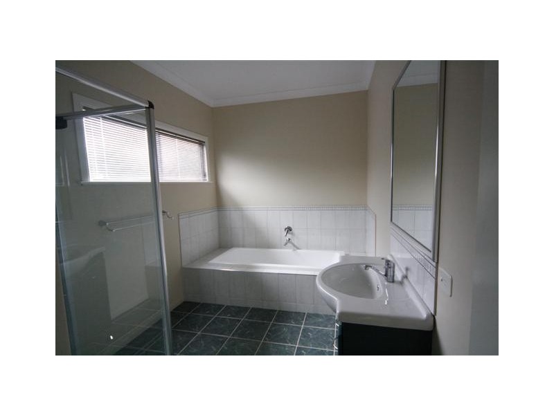 1 Jacaranda Court, Dalby QLD 4405