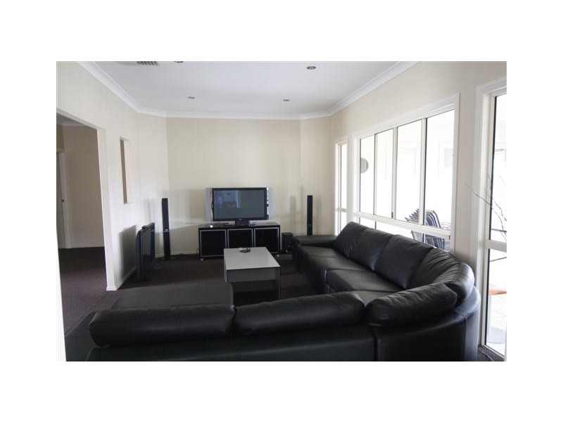 1 Jacaranda Court, Dalby QLD 4405