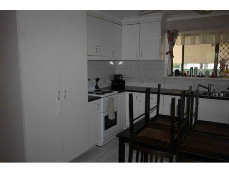 7 Annie Street, Dalby QLD 4405