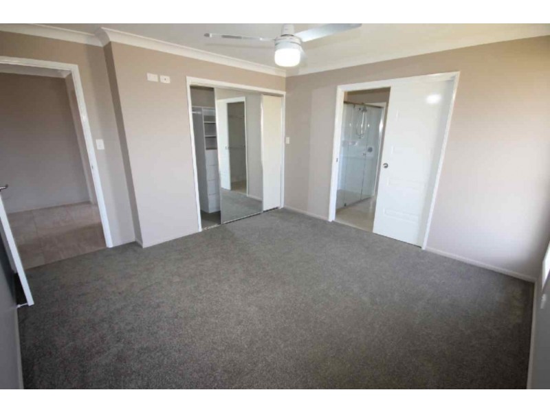 168 Sandalwood Ave East, Dalby QLD 4405