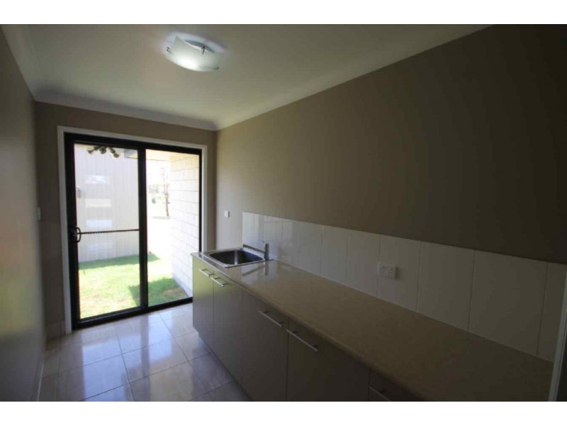 168 Sandalwood Ave East, Dalby QLD 4405