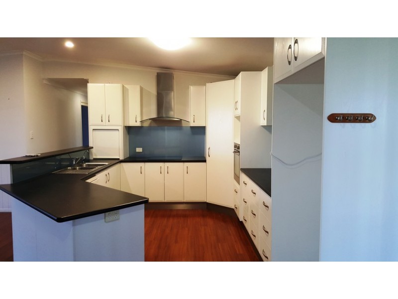 12 Millbrook Court, Dalby QLD 4405