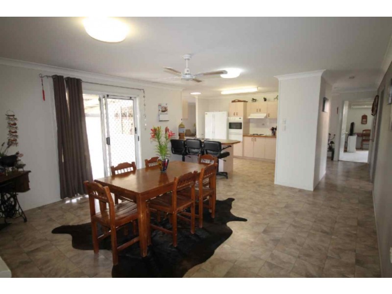 4 Azalea Court, Dalby QLD 4405