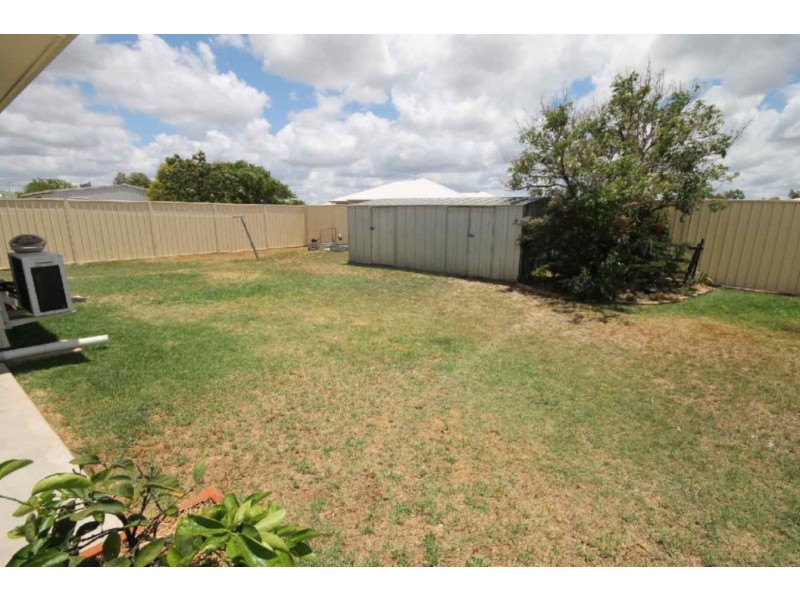 4 Azalea Court, Dalby QLD 4405