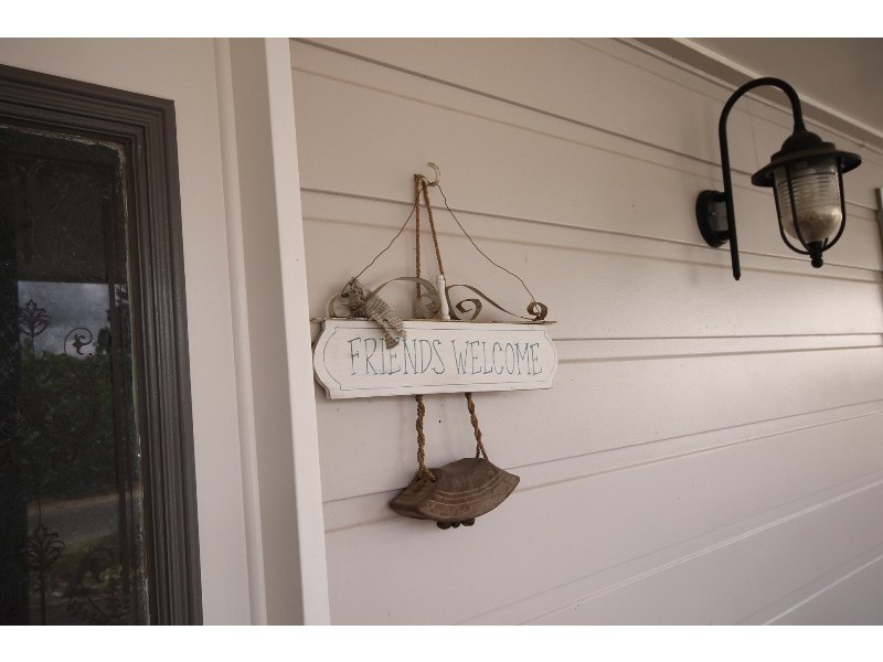 4 Azalea Court, Dalby QLD 4405