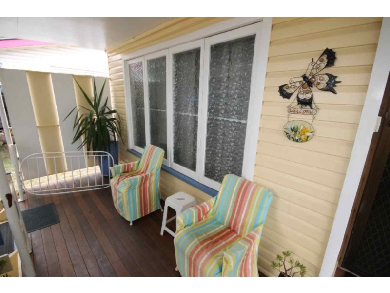 8 Swan Street, Dalby QLD 4405