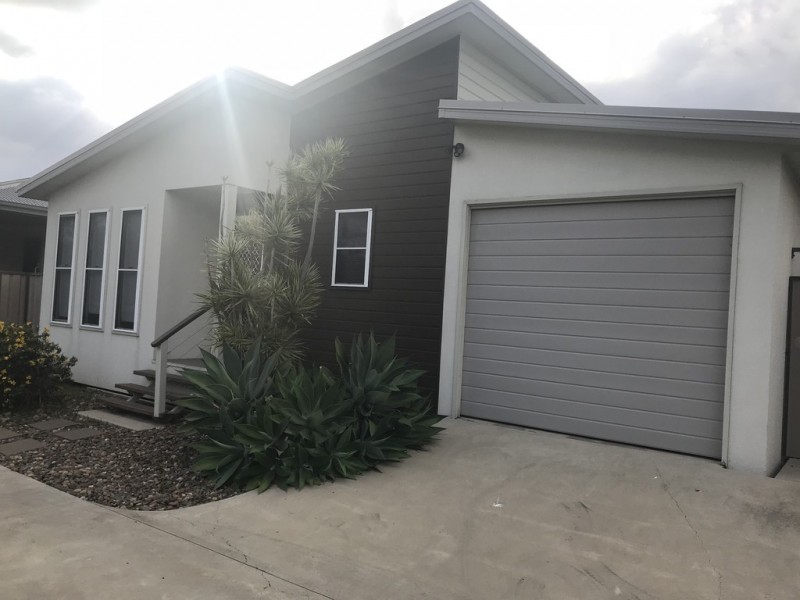 2/6 Jimbour Street, Dalby QLD 4405