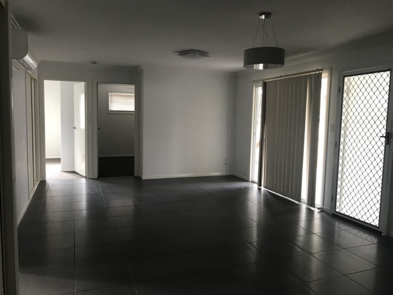 2/6 Jimbour Street, Dalby QLD 4405