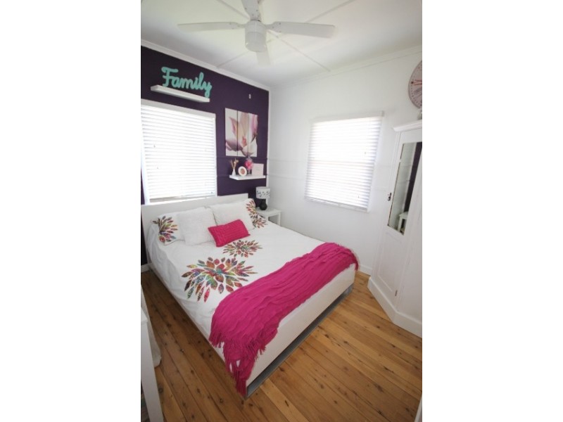 25 Palmer Street, Dalby QLD 4405