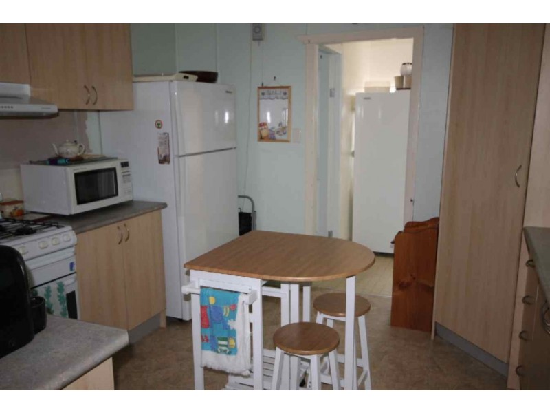 16 Annie Street, Dalby QLD 4405