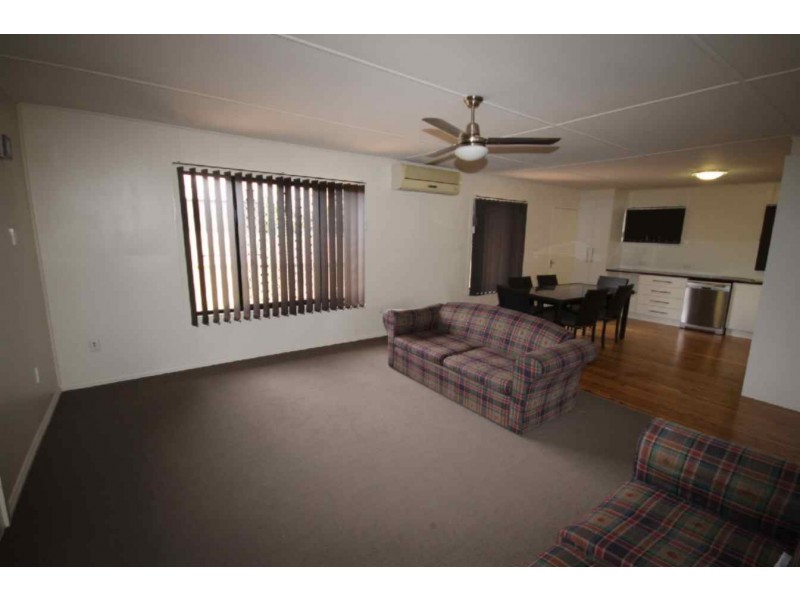 136 Drayton Street, Dalby QLD 4405