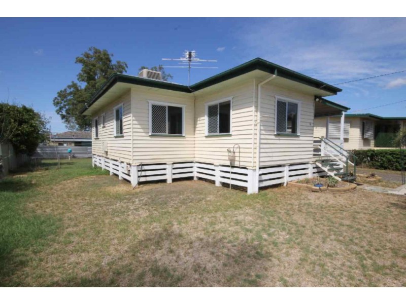 8a Loam Street, Dalby QLD 4405