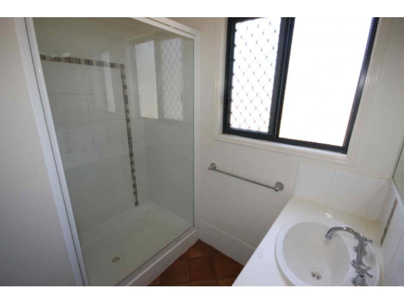 17 Arthur Street, Dalby QLD 4405