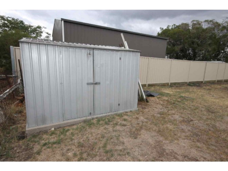 136 Drayton Street, Dalby QLD 4405