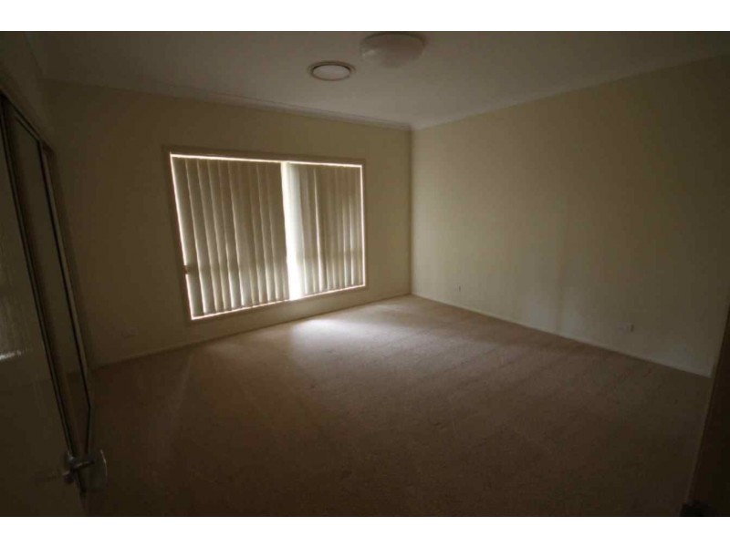 61 Sydney Street, Jandowae QLD 4410