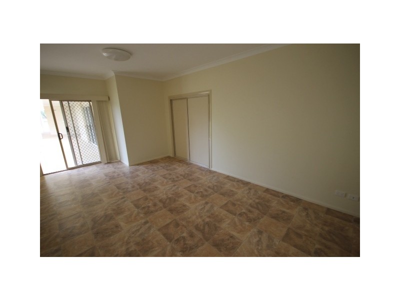 61 Sydney Street, Jandowae QLD 4410