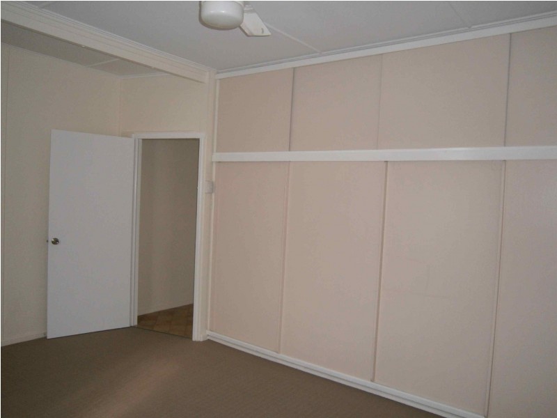 89a Condamine Street, Dalby QLD 4405