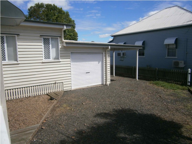82 Edward Street, Dalby QLD 4405