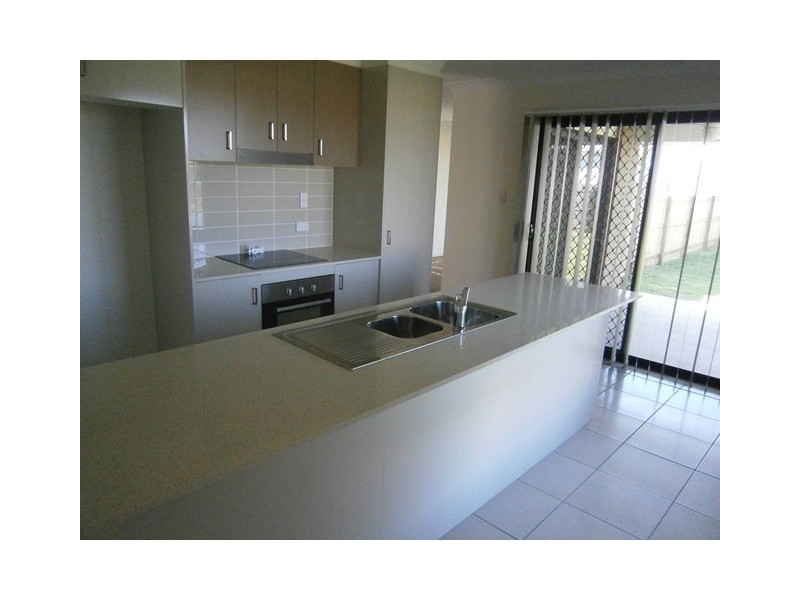 21 Gosden Drive, Dalby QLD 4405