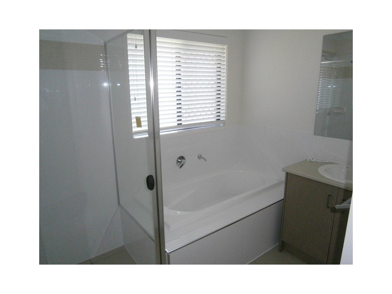 21 Gosden Drive, Dalby QLD 4405