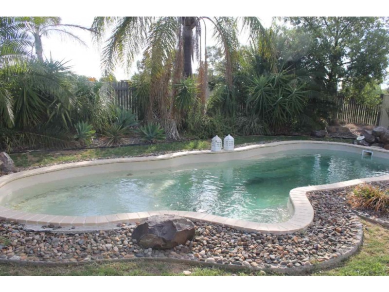 14 HEDGE ROAD, Dalby QLD 4405