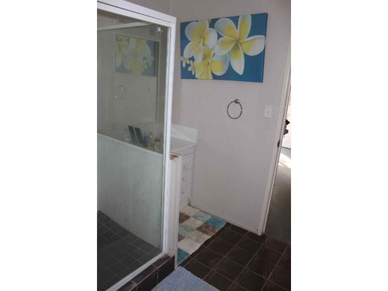 14 HEDGE ROAD, Dalby QLD 4405