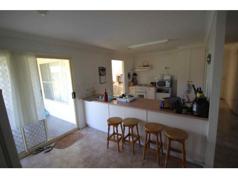 13 Sandalwood Ave West, Dalby QLD 4405