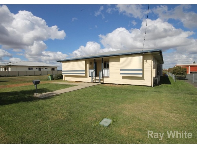 53 Hogan Street, Dalby QLD 4405