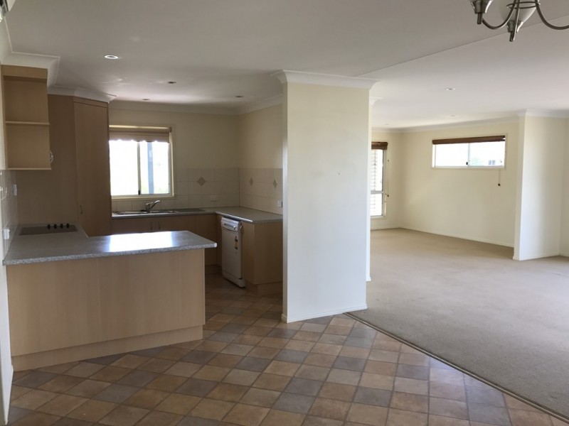 53 Hogan Street, Dalby QLD 4405